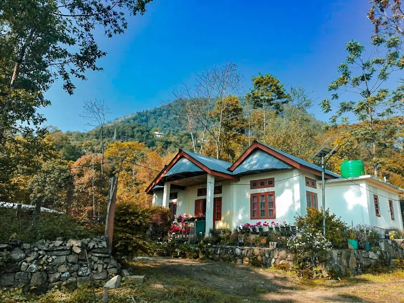 Hillfoot Homestay & campsite.