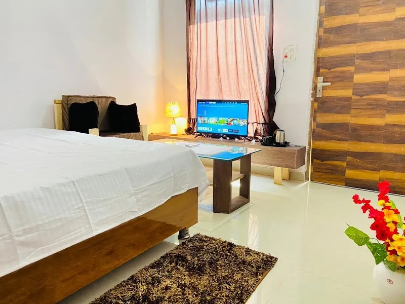 Green Lounge Home Stay - Best Homestay in Amritsar