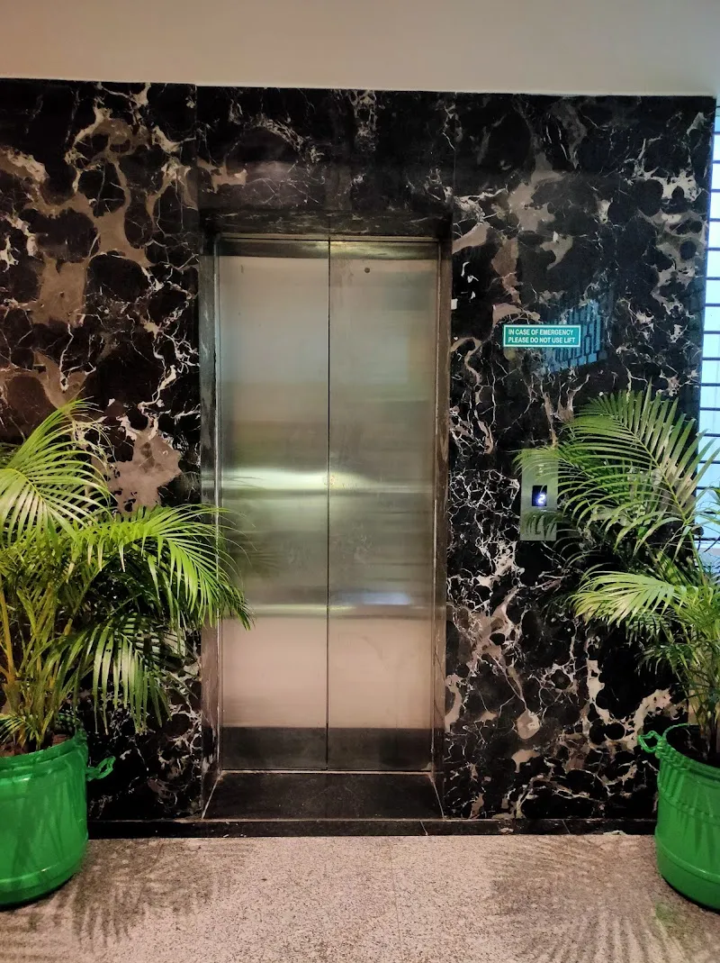Vip Home - Guest House in Indore