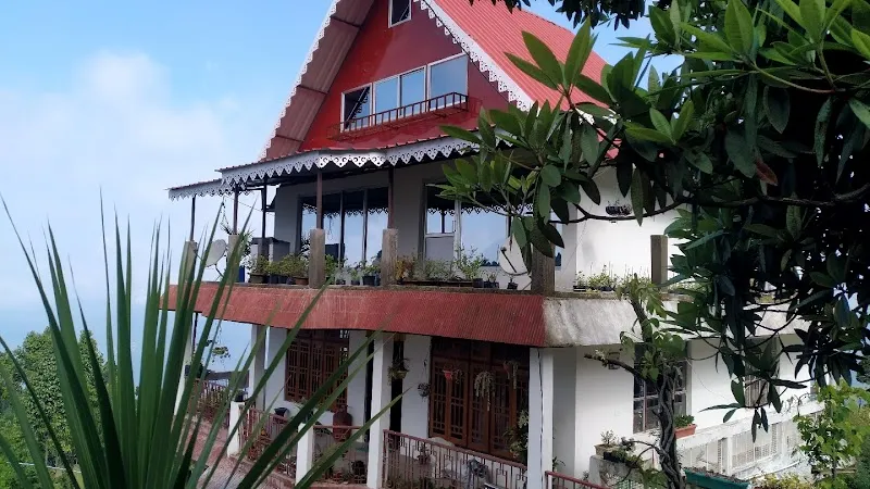 Eden La Homestay