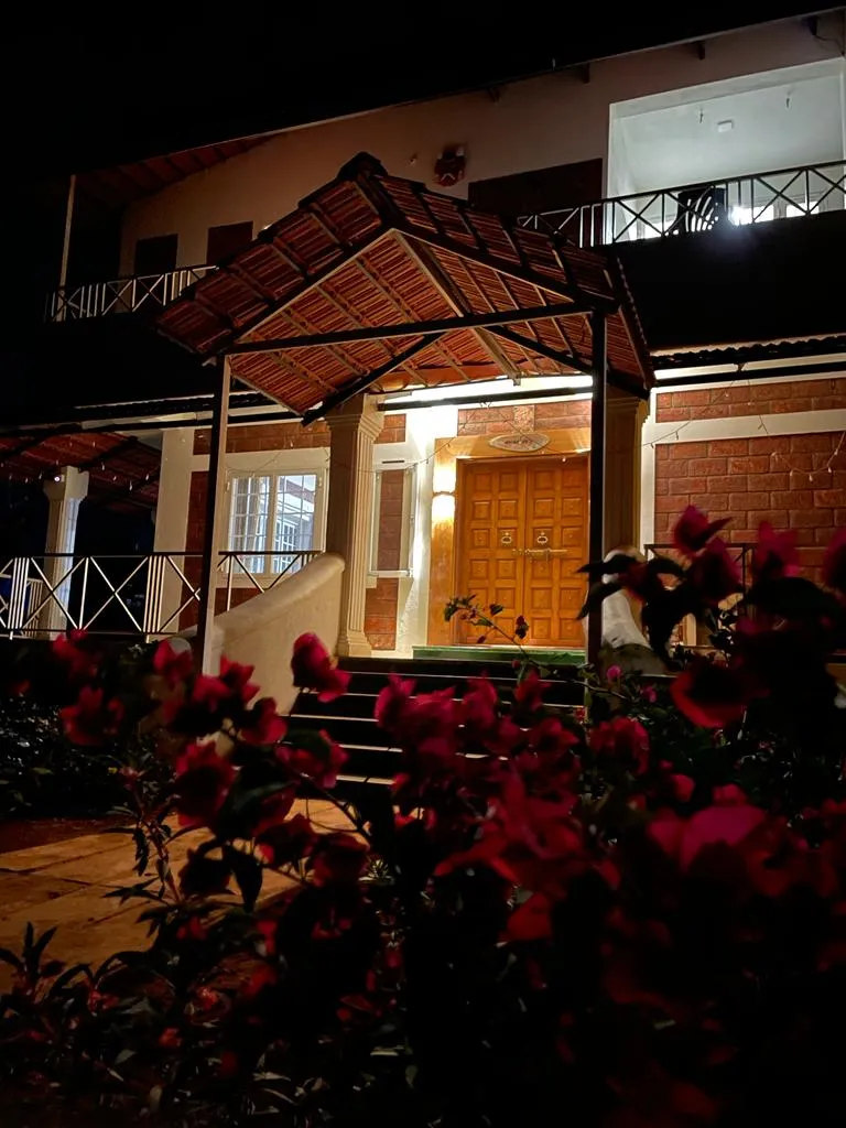 Shivraee farm house