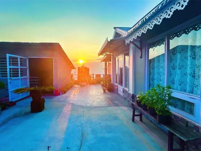 Thapa Homestay