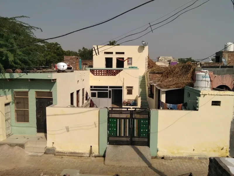 Yadav PG Tosham