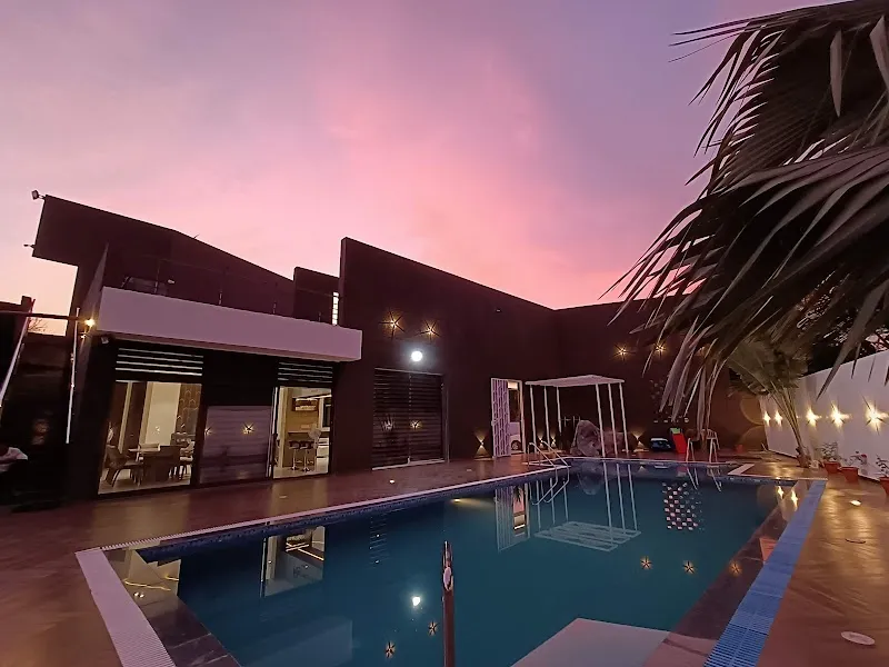StayVista Villa
