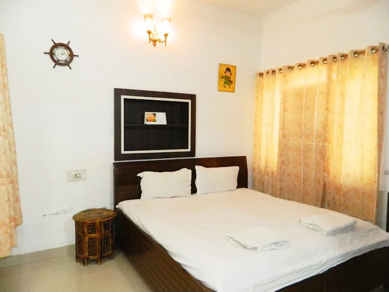 Johlz Home Stay - Amritsar's Best Homestay, Live with Local Family
