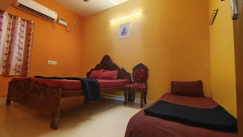 Town House Homestay