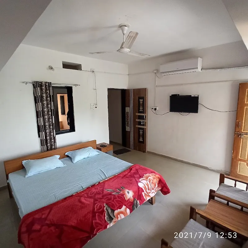 Aakash Home Stay