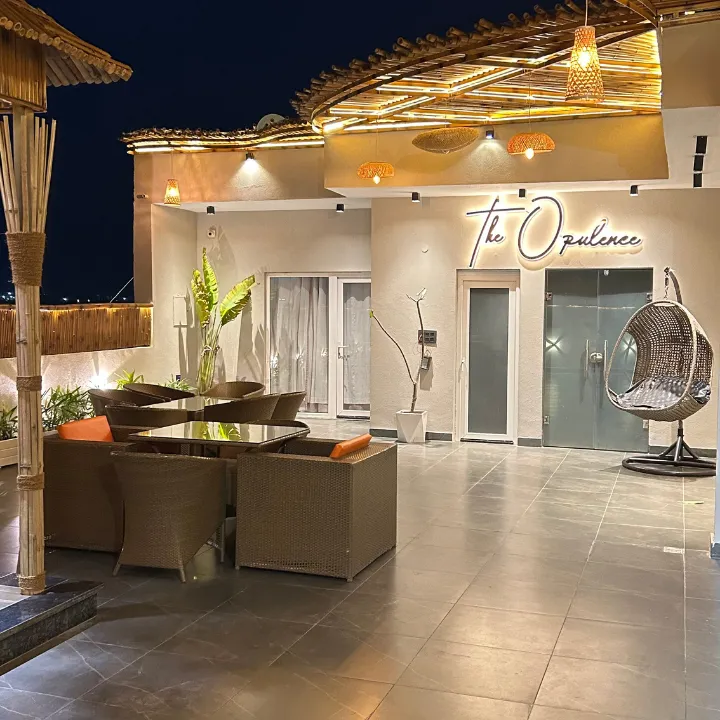 The Opulence @ panchkula | Luxe Penthouse with Pool Table & Jacuzzi