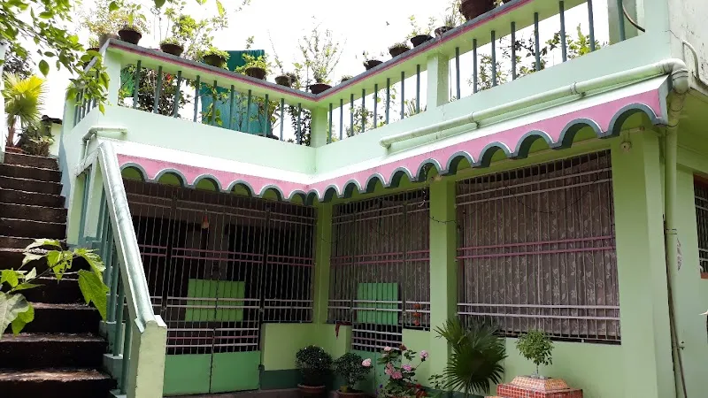 Maniklal's House