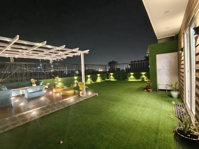 SKY MANSION