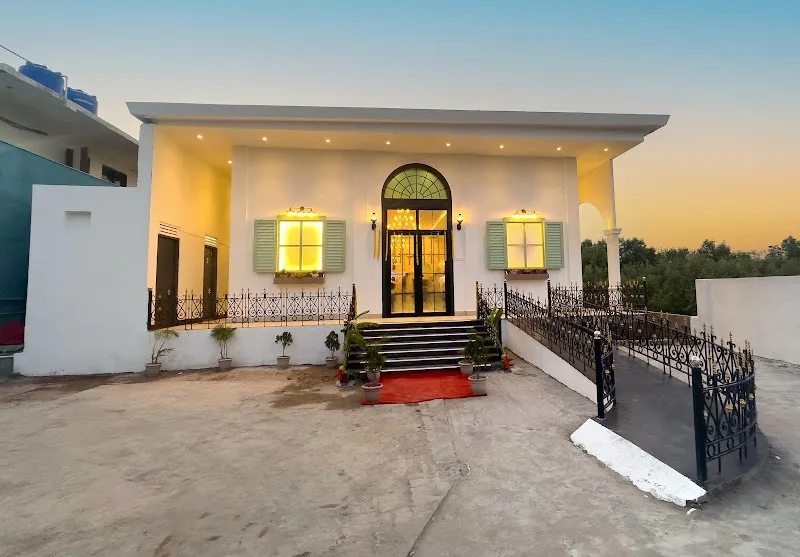 Sriparna home stay