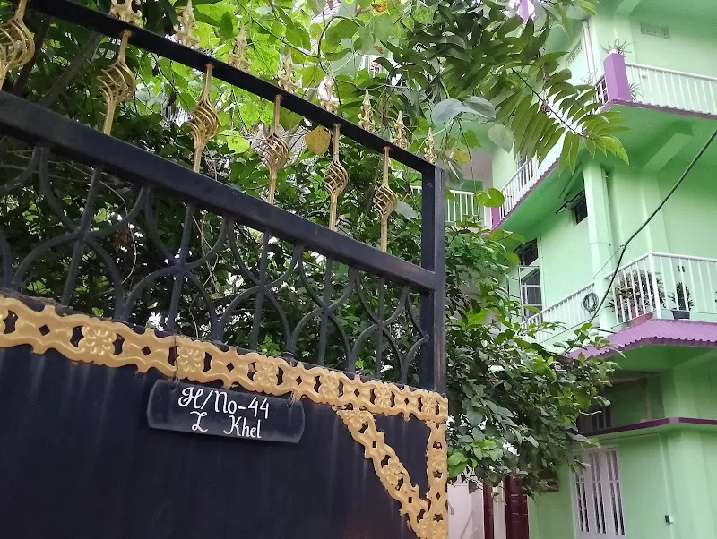Ajem-Lar Homestay