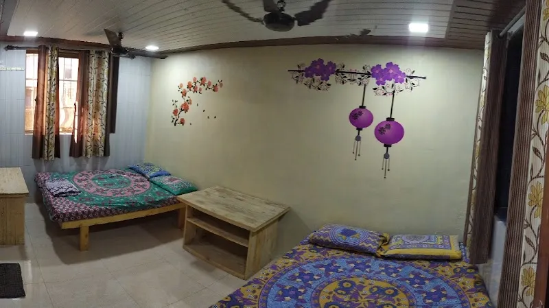 Aashiyana home stay