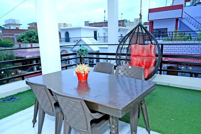 NK Paradise Home Stay