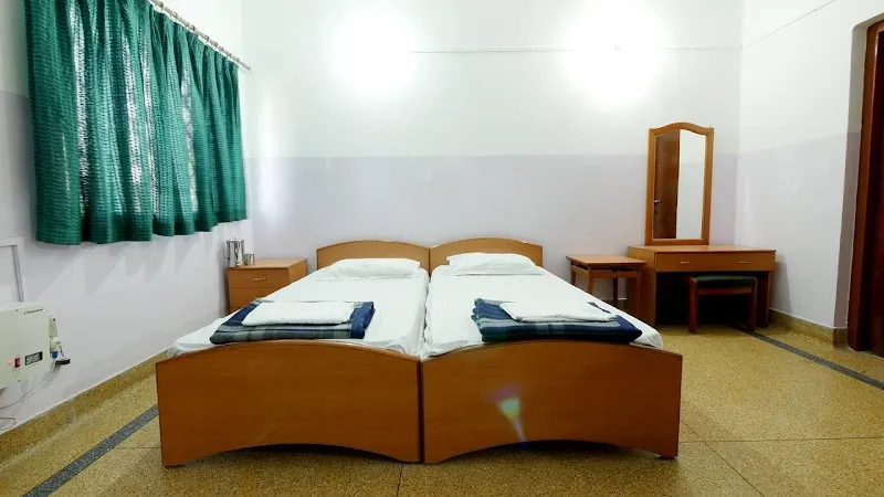 Jai Shriram Lodge, Hotel & Dormitory