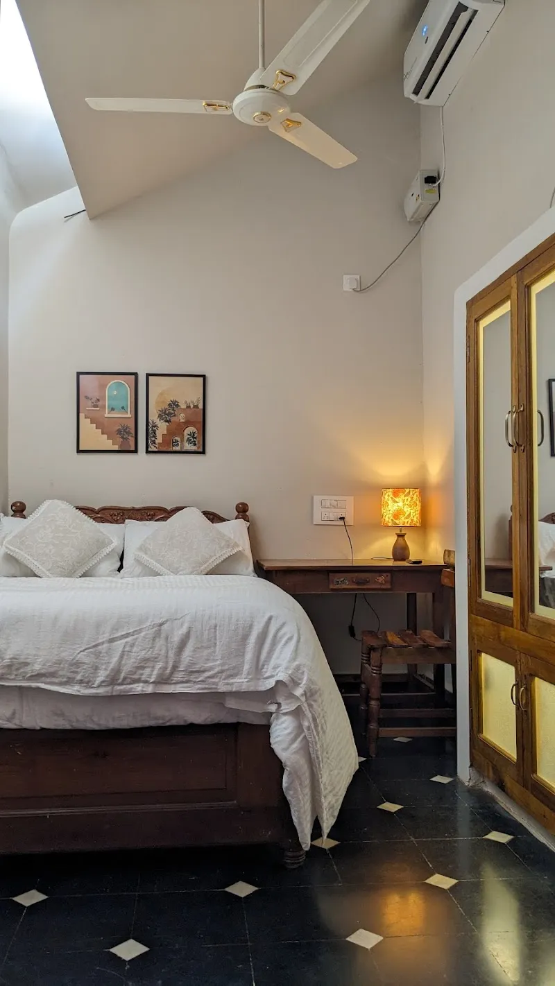 Naik's Paradise - Homely stay for couples & families +91 7619351661