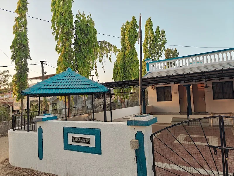 41 Holiday Home