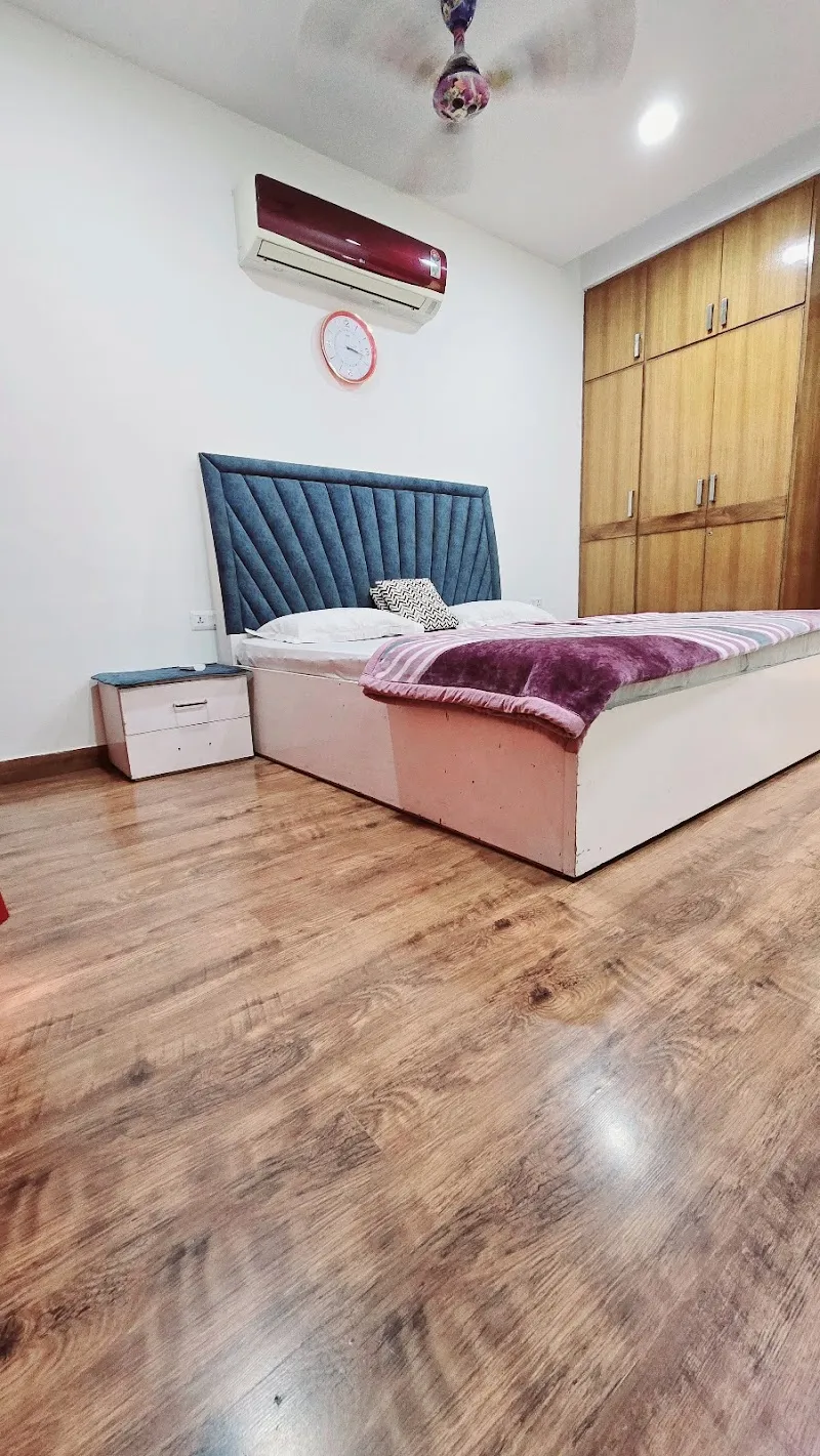 Kamz homestay chandigarh 35