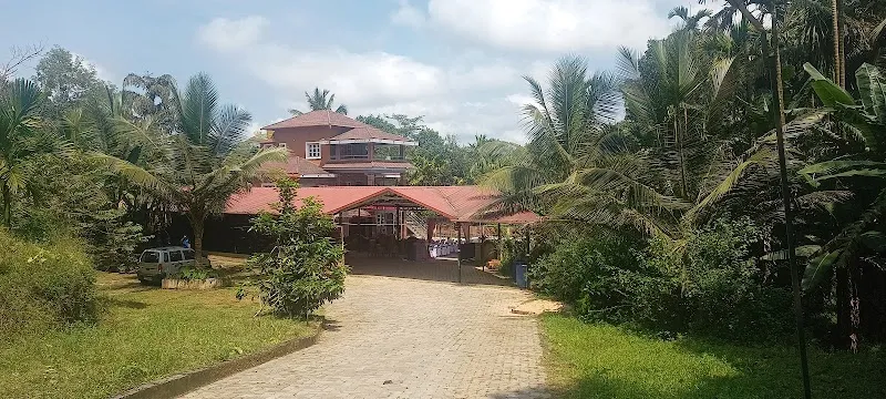 Aavi Homestay