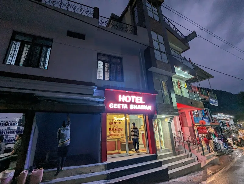 Hotel Geeta Bhawan