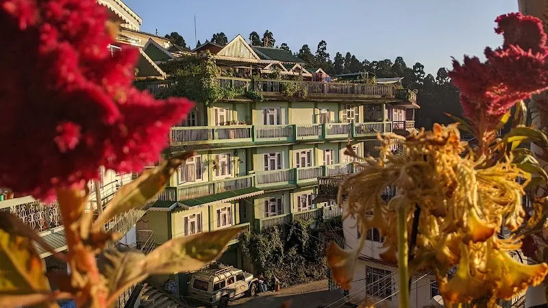Haamro Ghar