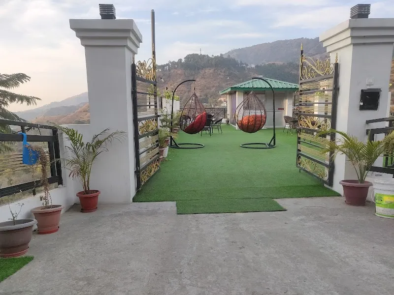 Stargaze Inn