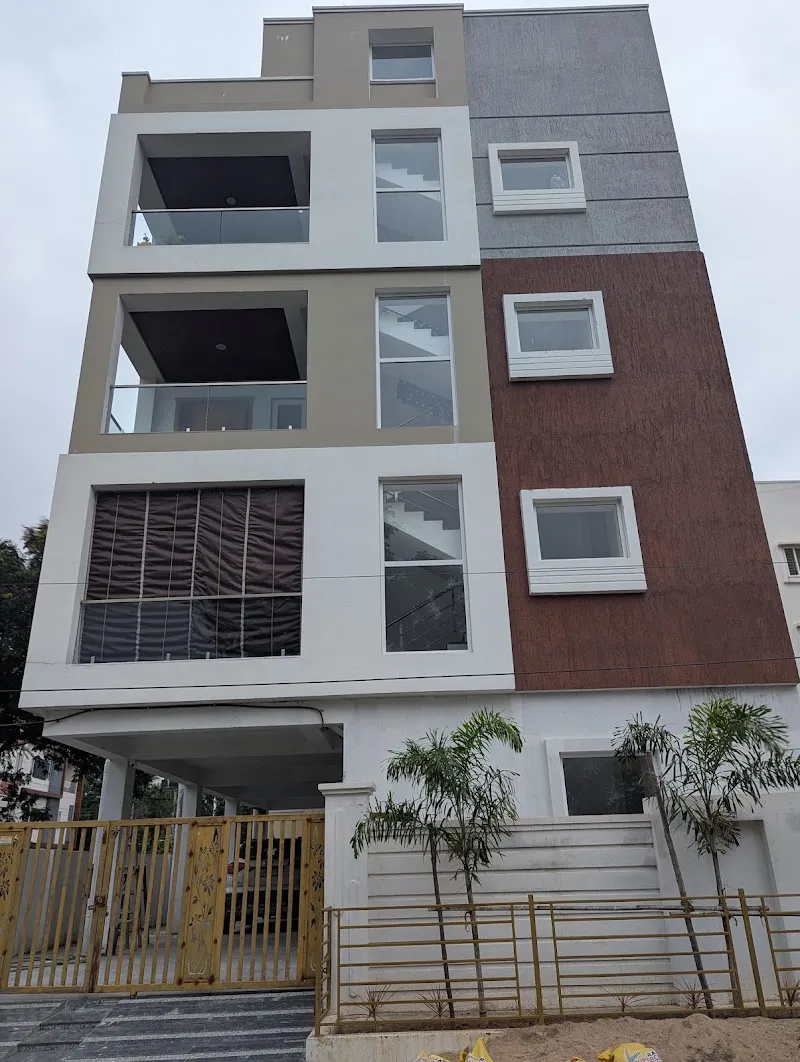 Urban Lakeview Suites