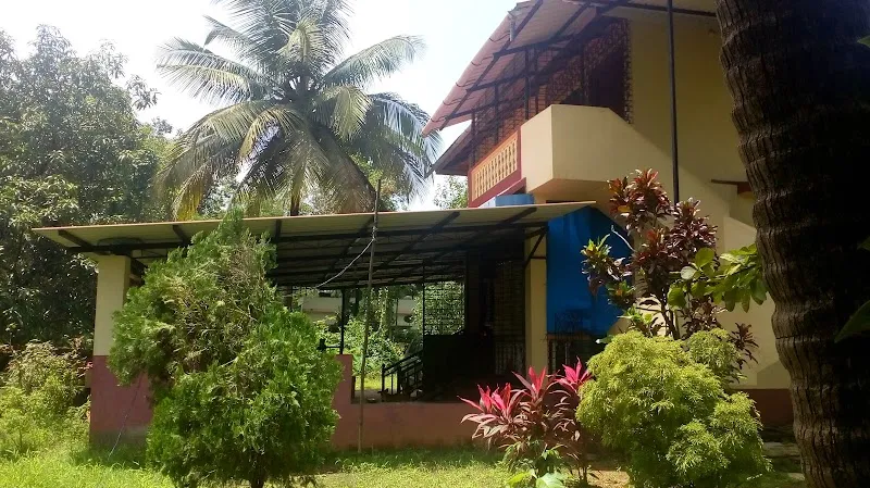 Samant Home Stay