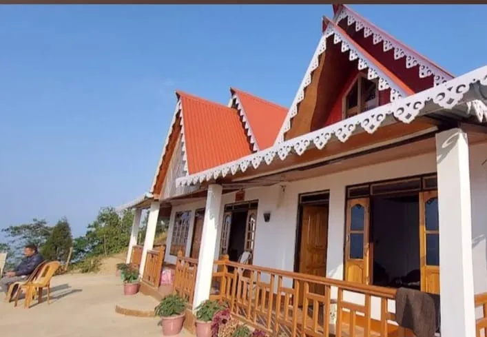 Walk in clouds homestay