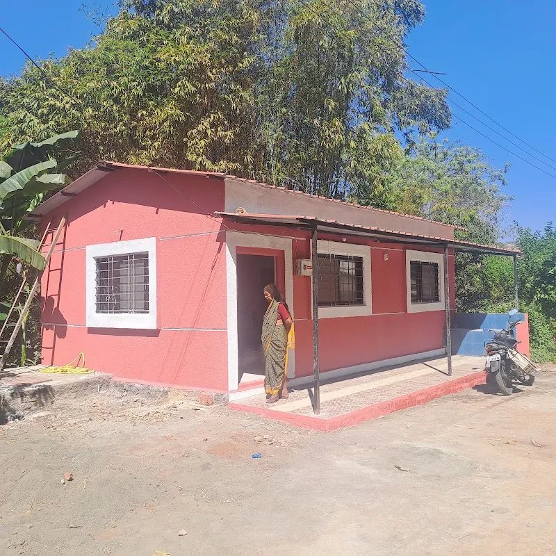 H2O Red House