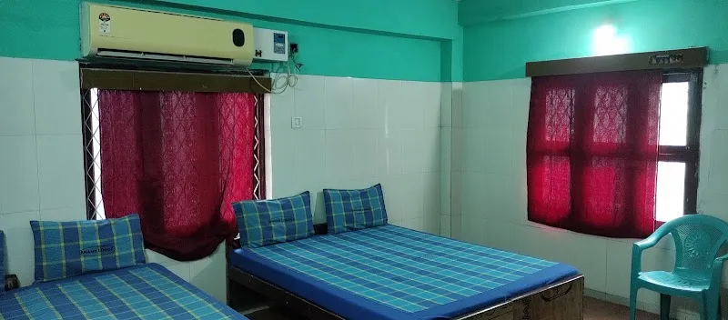 ANANDH LODGING HOUSE