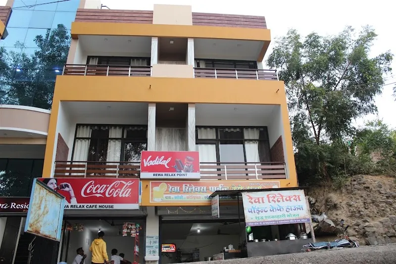 HOTEL REWA RESIDENCY