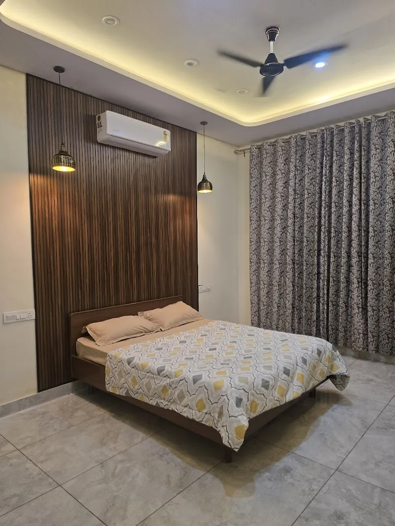 The Garden Villa Mohali - Homestay BnB Near Chandigarh Airport | 2 Bedrooms with a spacious Lawn