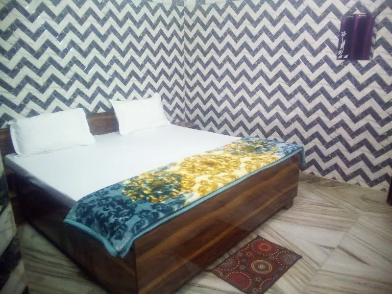 Shri R M Home Stay