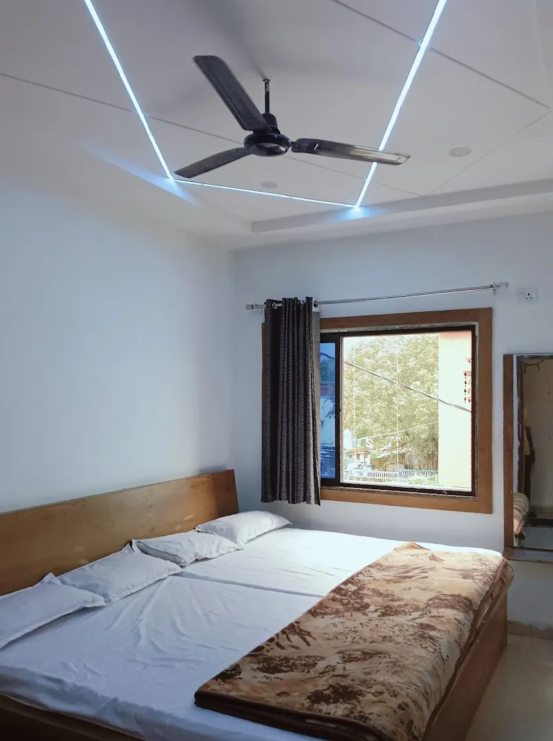 Yadav Home Stay