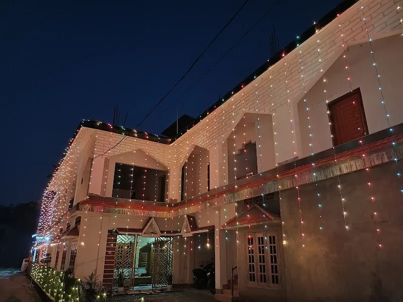 Whimsical Woods Home Stay
