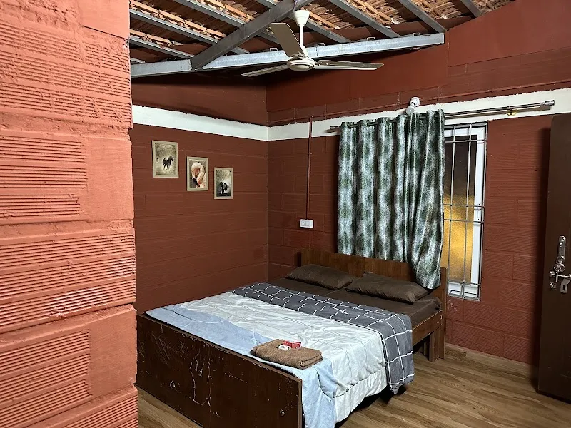 RedBricks Home stay