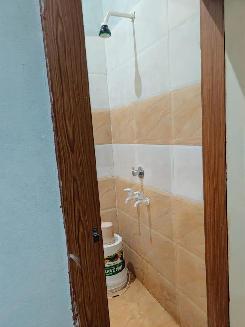 Chandravanshi Hotel & Guest House